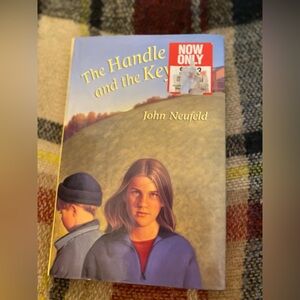 The handle and the key